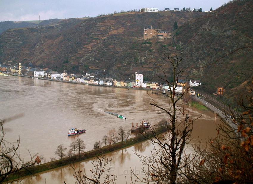 Schiff gesunken St Goarhausen Loreley P060.jpg